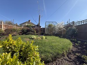 Photo 19- click for photo gallery